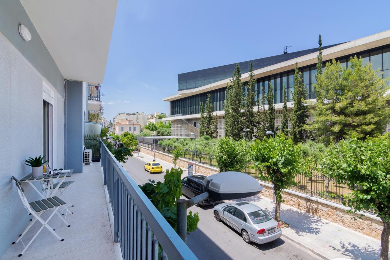 Spacious 2 Bedroom Apartment In Koukaki Athena Bagian luar foto