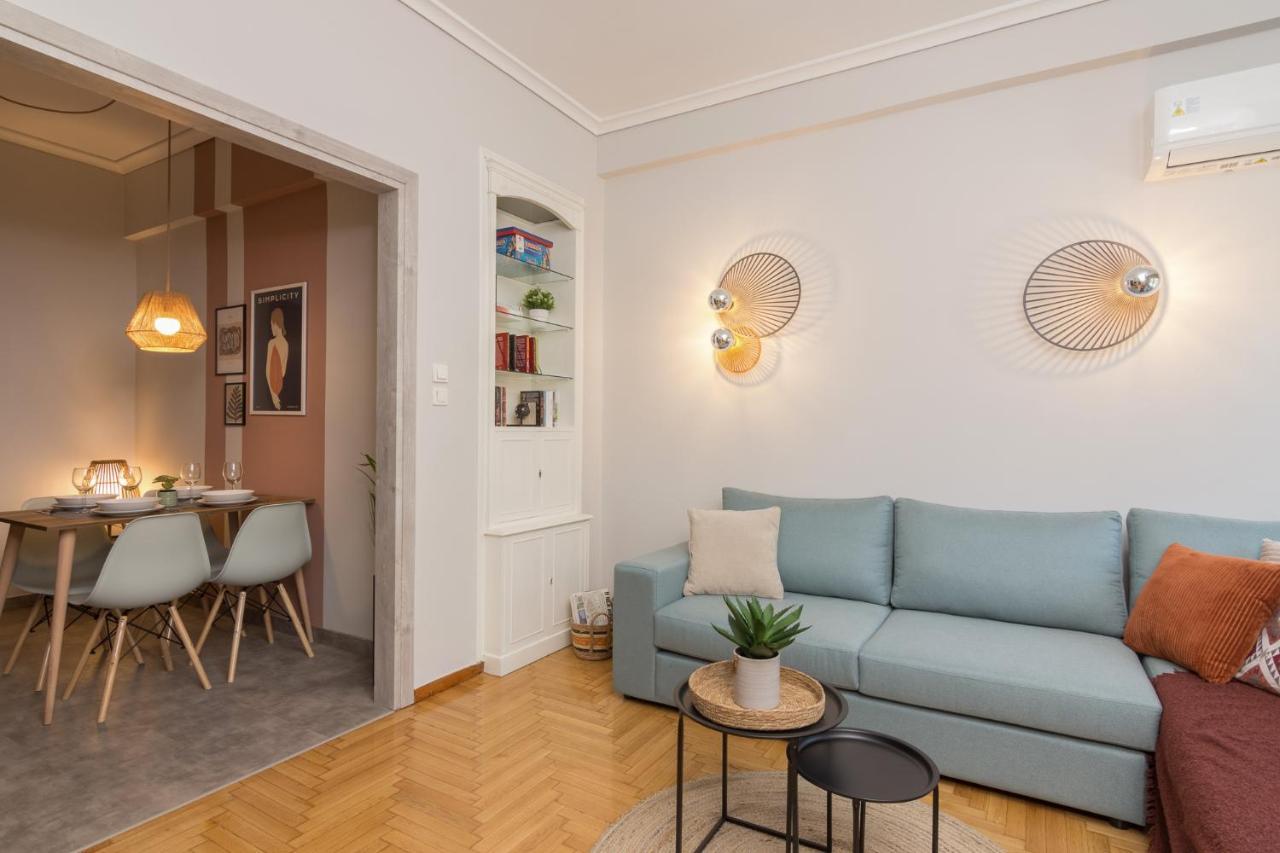 Spacious 2 Bedroom Apartment In Koukaki Athena Bagian luar foto